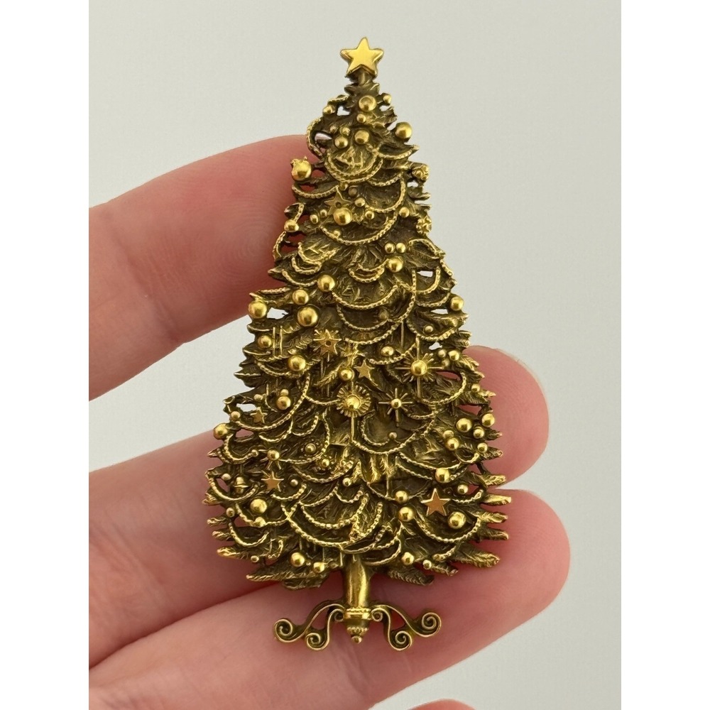 Vintage Peabody Essex Museum PEM Salem MA Gold Tone Christmas Tree Brooch Pin